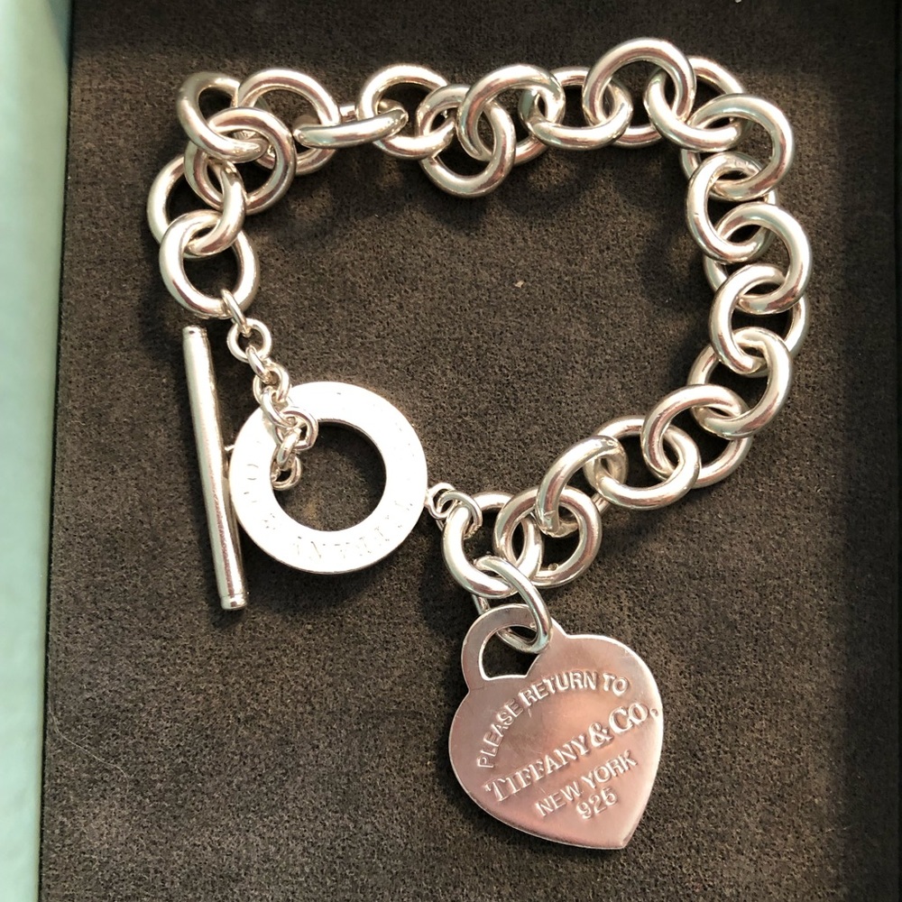 Tiffany & Co. Heart Tag Toggle Bracelet